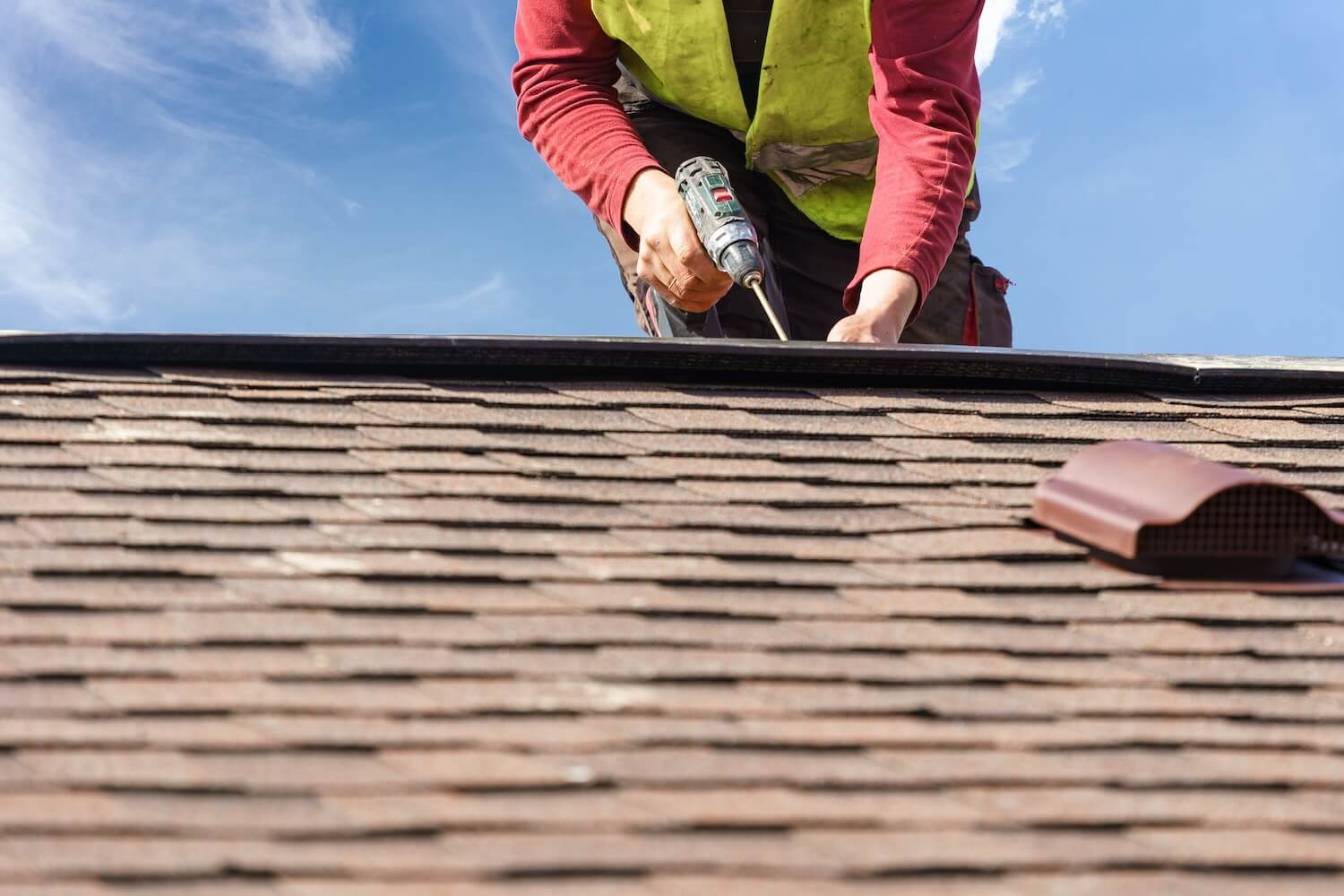 How Much Do Professional Roof Repairs Cost?