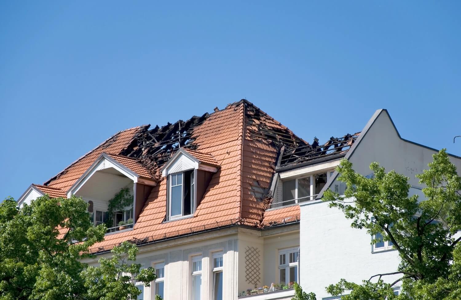 Emergency Roof Repairs What To Do When Disaster Strikes