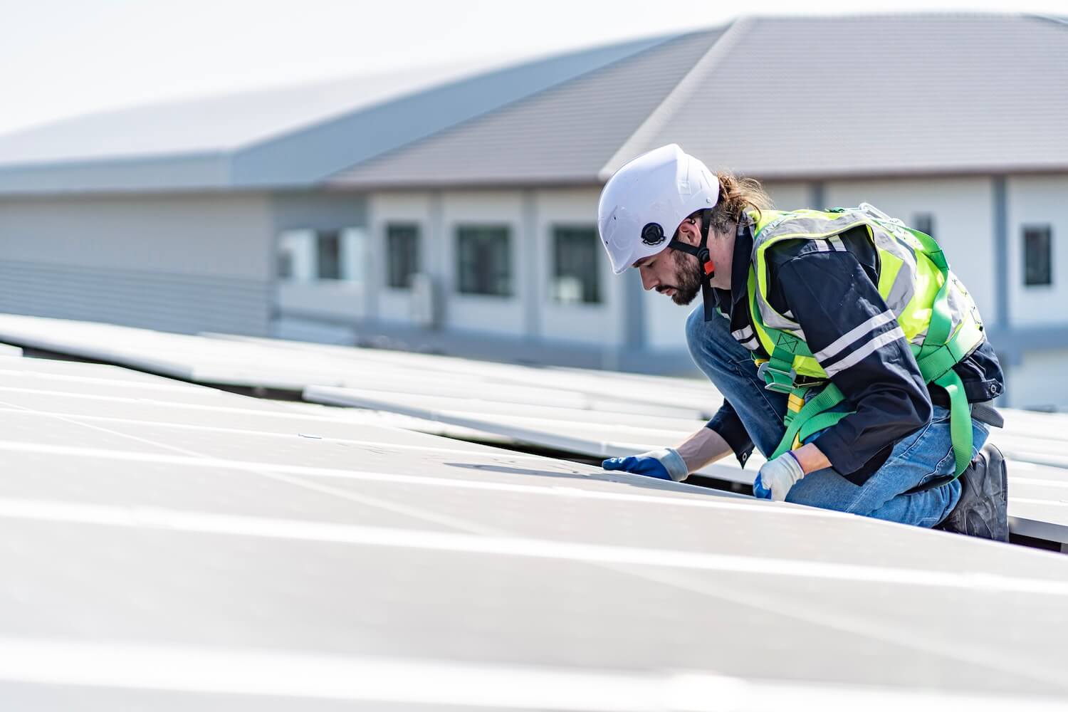 How Commercial Roofing Projects Can Be Done Without Disrupting Business Copy